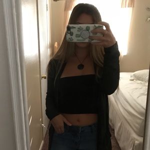 Meet your Posher, Elyssa